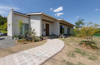 株式会社 岡田工務店