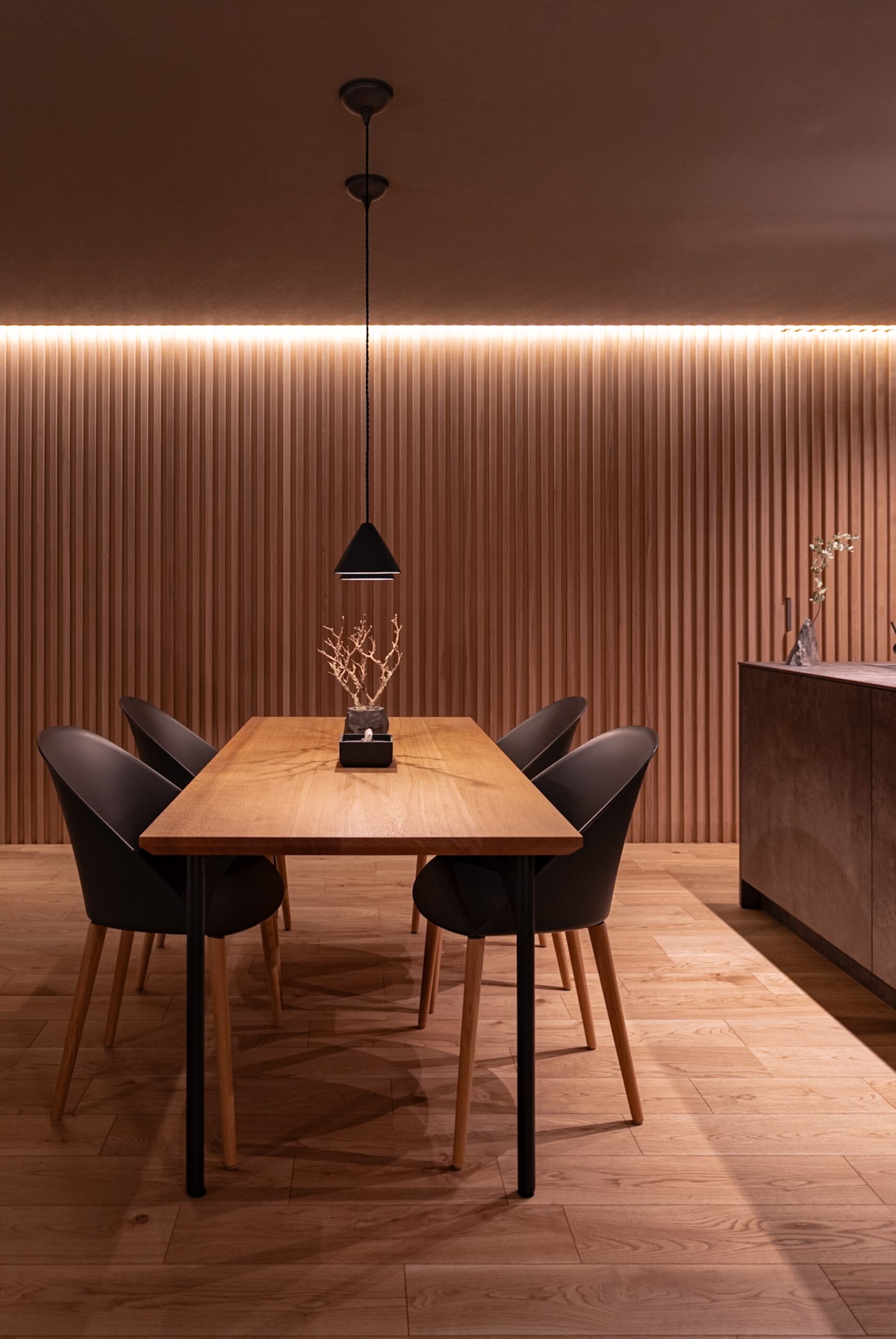 リソーケンセツ